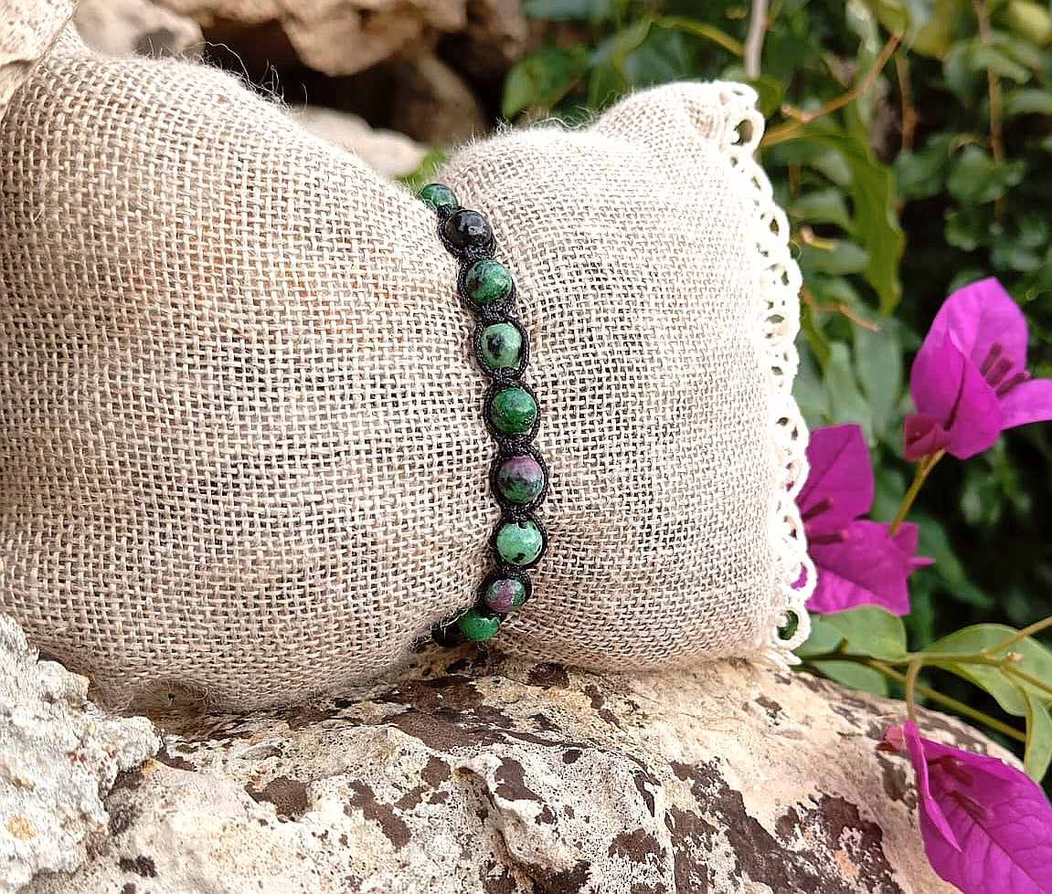 Bracciale Tibetano Rubizoisite
